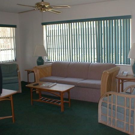 Kenilworth Lodge Sebring Interieur foto