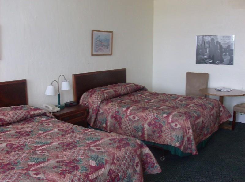 Kenilworth Lodge Sebring Kamer foto